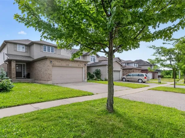 571 Champlain Ave, Woodstock, ON N4V 0A6