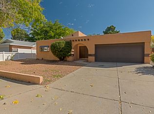 5412 Mariposa Dr NW, Albuquerque, NM 87120