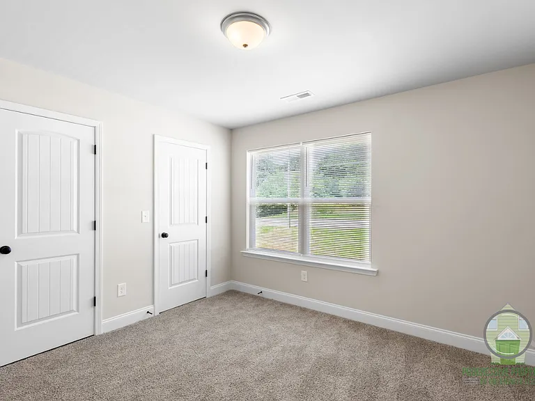 223 Liberty Dr #A — Photo 10
