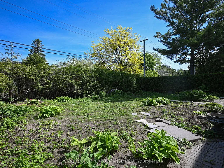 1799 Dorset Dr — Photo 35