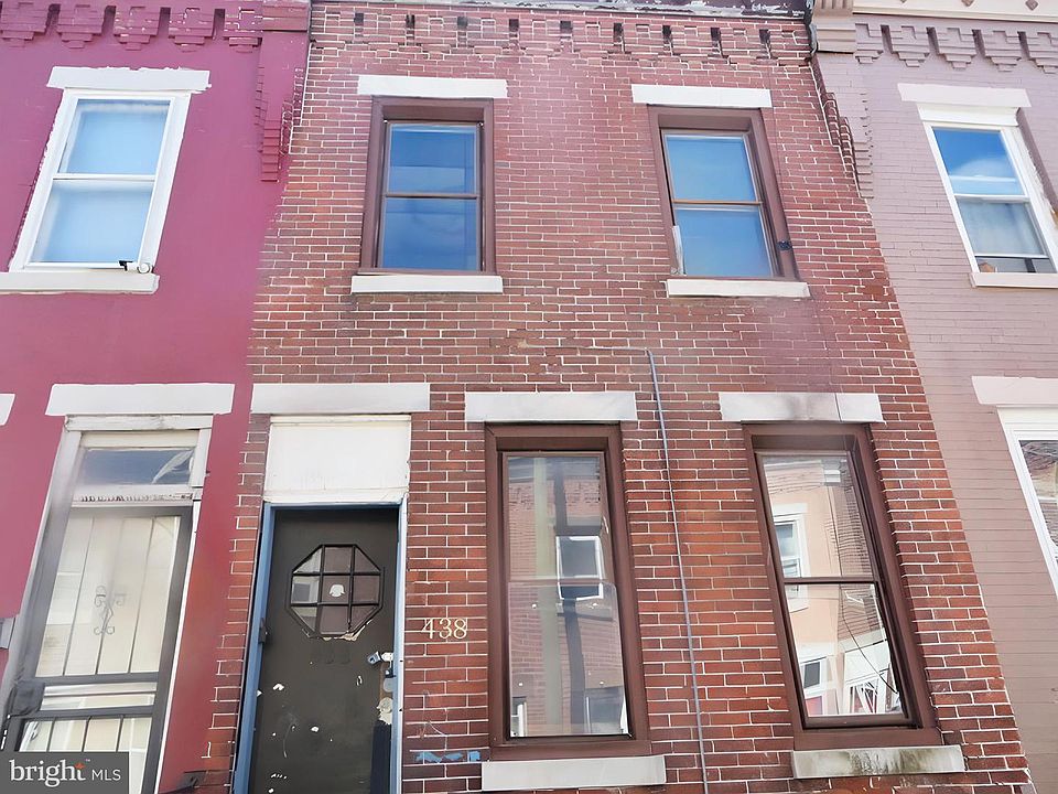 1st image of 438 E Auburn St