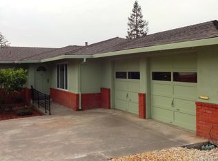 945 Hampton Rd, Hayward, CA 94541