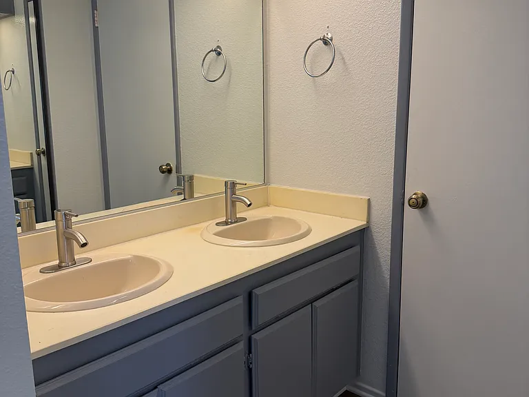 Twin Trails Dr — Photo 11
