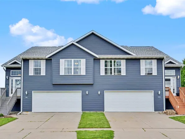 1582 Deerfield Dr, North Liberty, IA 52317
