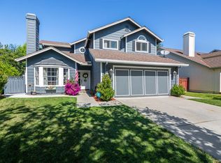 6 Burlington Cir, Salinas, CA 93906
