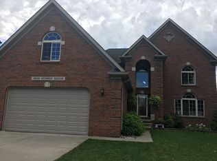 3923 Stoney Ridge Dr, Fort Gratiot, MI 48059