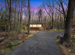 25 Canal Road, Wurtsboro, NY 12790