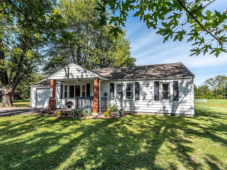 1st image of 3822 Greentree Rd