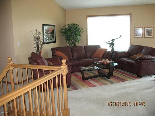 2nd image of 2920 Eagle Dr