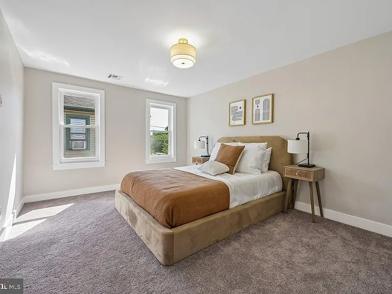 1325 Walnut Ave — Photo 12