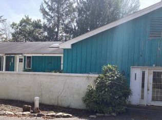 826 E Moss Mill Rd, Galloway, NJ 08205