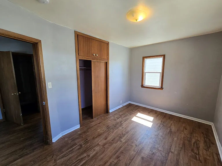 412 Sherman Ave — Photo 6