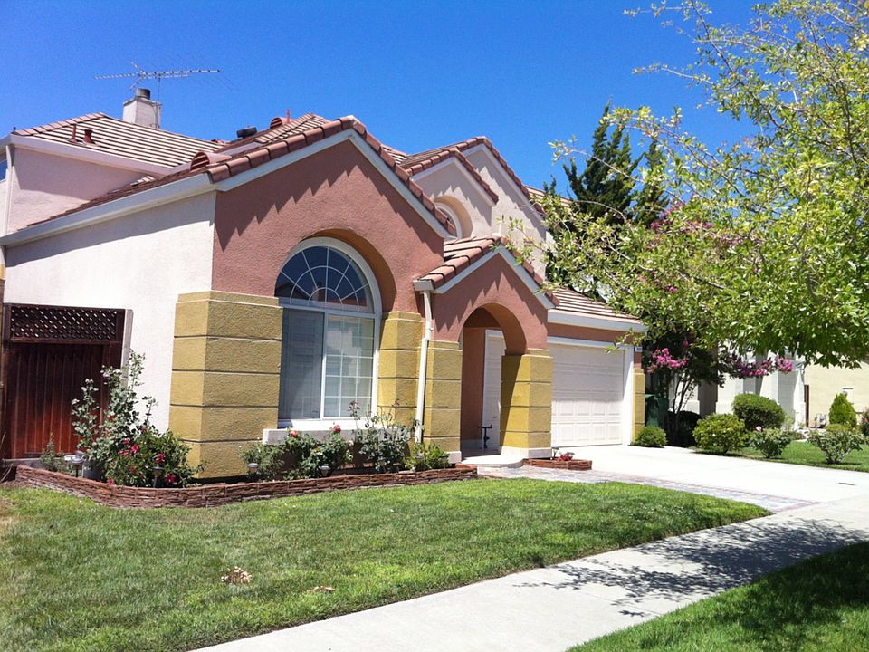 1st image of 1683 Tupolo Dr