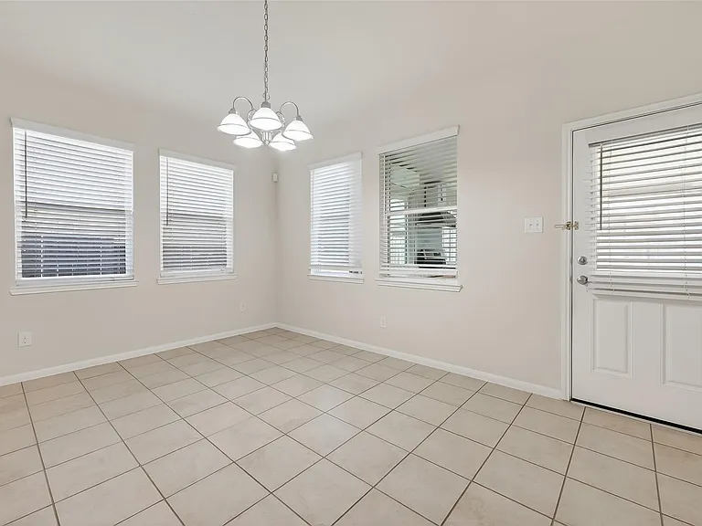 7631 Granite Terrace Ln — Photo 24