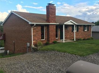 9 Legion Ln, Delmont, PA 15626
