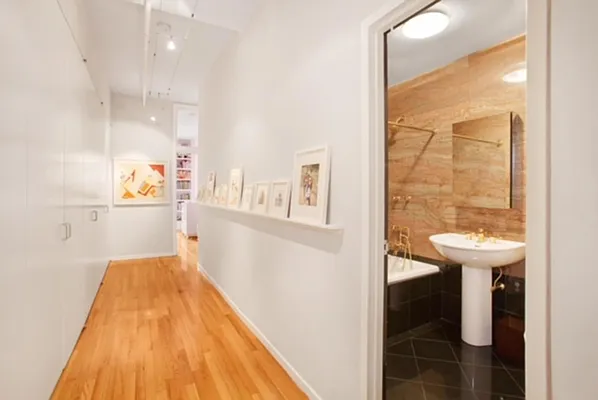 Sold by Bank Neary | media 13