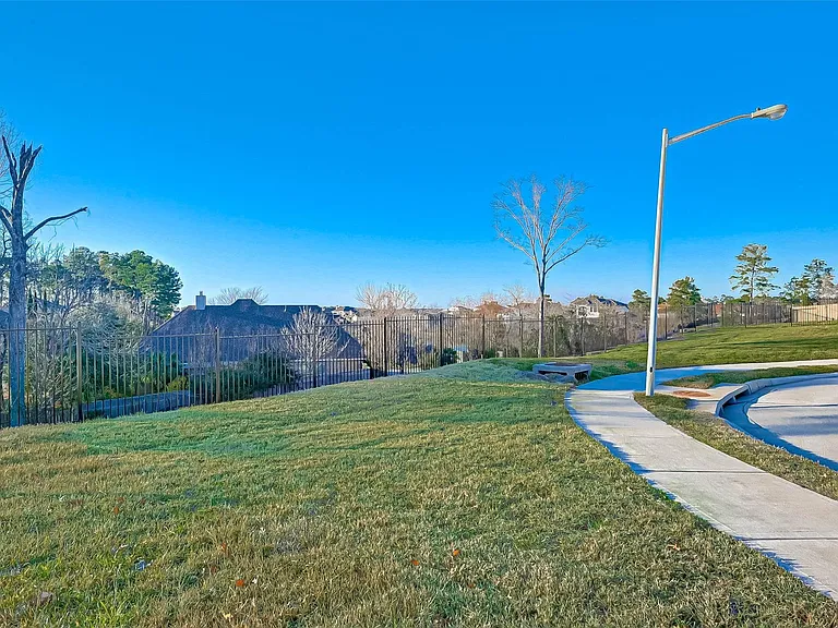 12311 Trumpetfish Ct — Photo 38