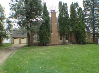 1525 8th Ave SW, Cedar Rapids, IA 52404