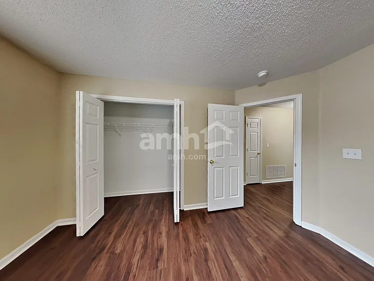 9772 Trail Dr — Photo 21