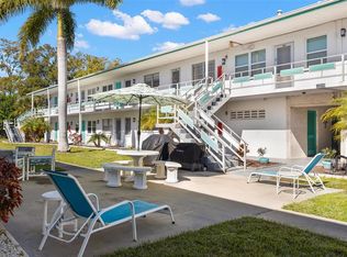 6050 21st St N APT 17, Saint Petersburg, FL 33714