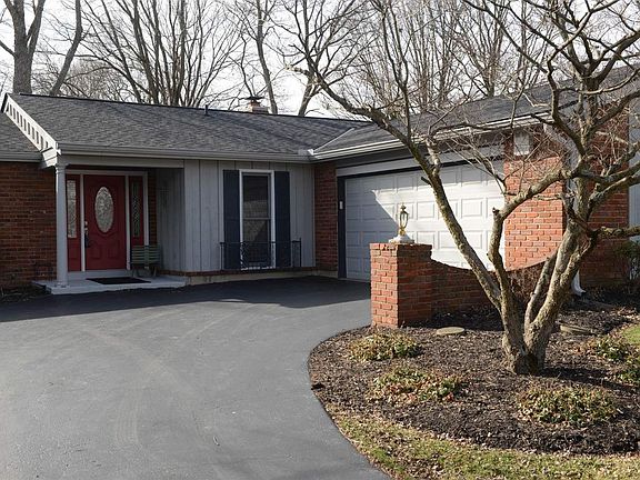 2nd image of 8429 Darlene Dr