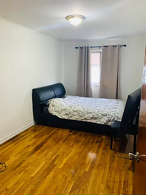 Rented by Voro New York | media 23