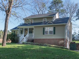 260 Stone Coal Rd, Troutville, VA 24175