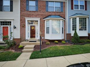 5703 Clapham Rd, Alexandria, VA 22315