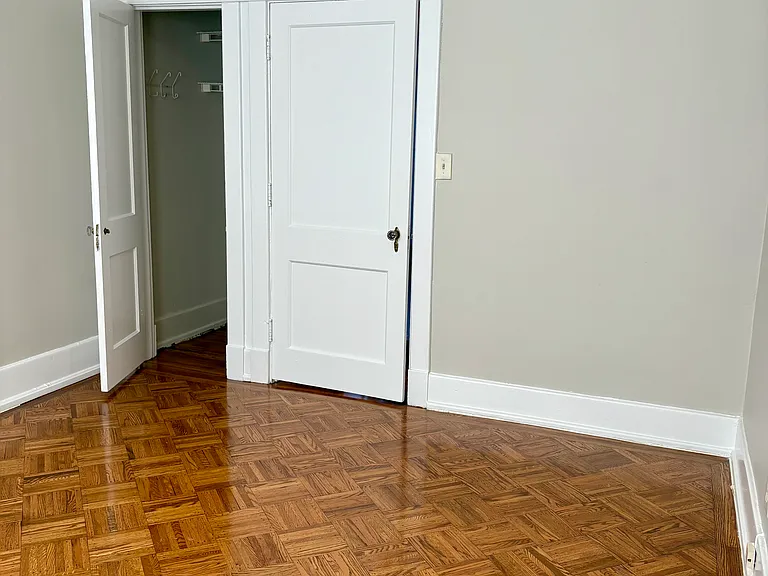 1115 Ray Ave — Photo 24