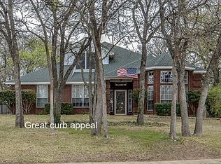 909 Greenbriar Dr, Keller, TX 76248