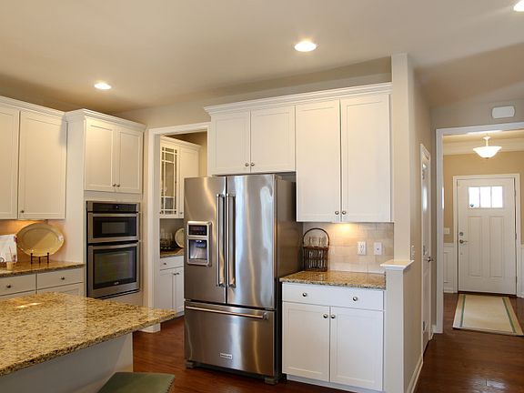 Kitchens with versatility