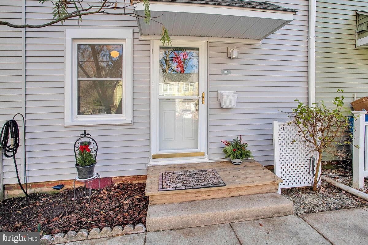 8 E Plateau Pl, Greenbelt, MD 20770 Zillow