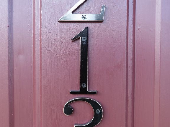 2nd image of 213 East Ct