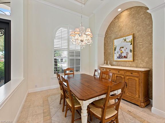 5th image of 10385 Via Balestri Dr