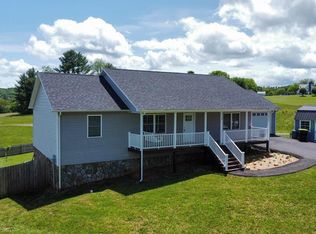 4104 Glendale Rd, Galax, VA 24333