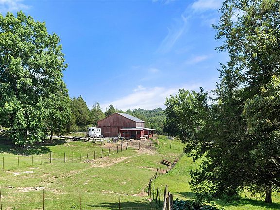 2nd image of 4061 Mink Run Rd