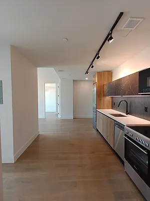 Rented by City Vista Inc | media 6