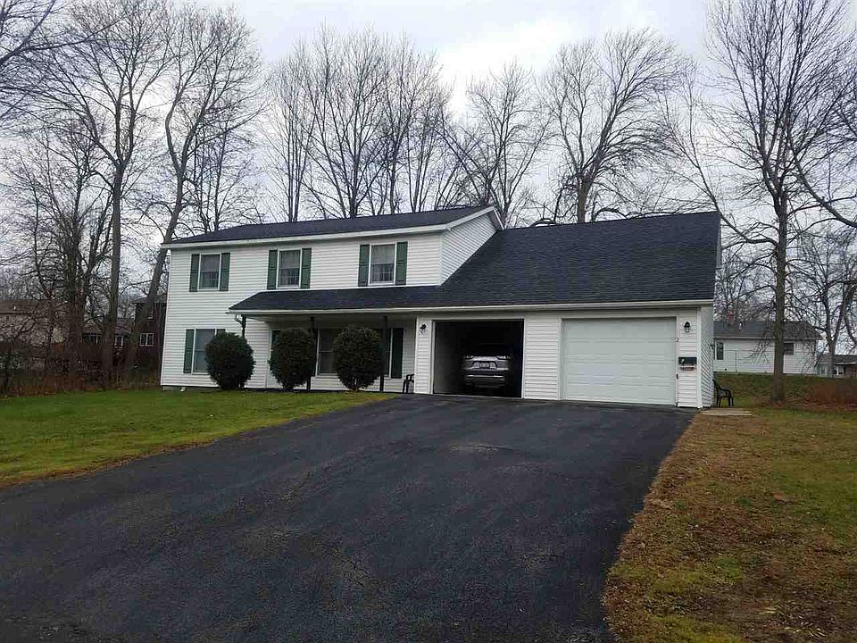 1st image of 2 Medina St