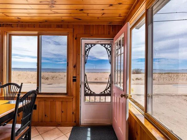 134 Surf Street, Saco, ME 04072