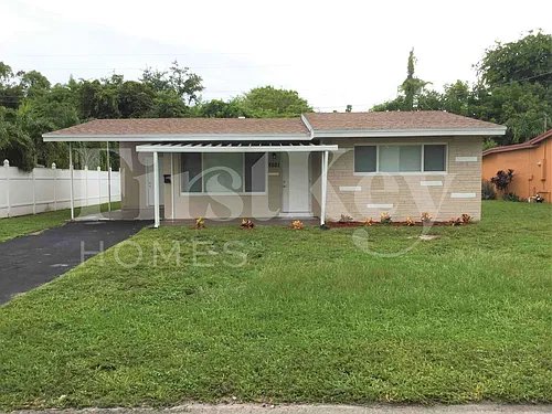 6521 Roosevelt St Photo 1