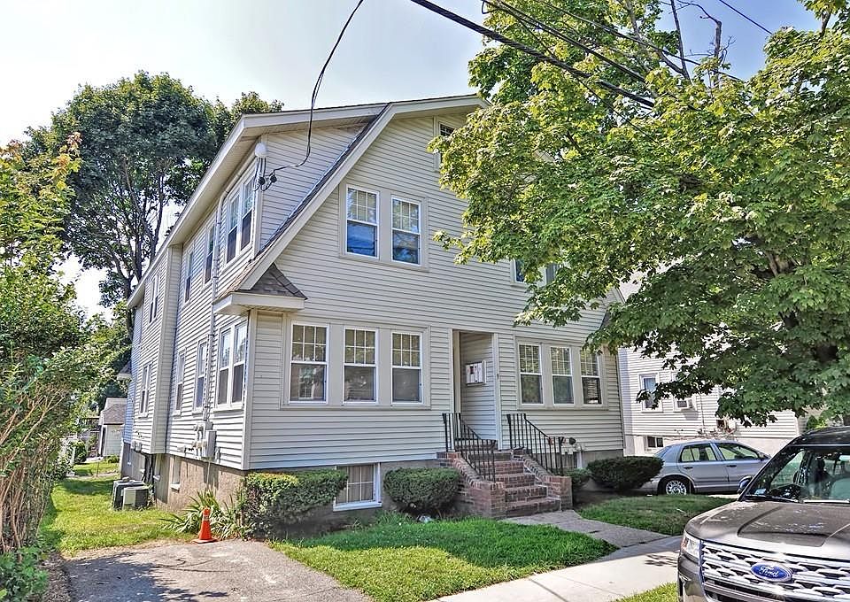 1st image of 9 Belmont St APT 2