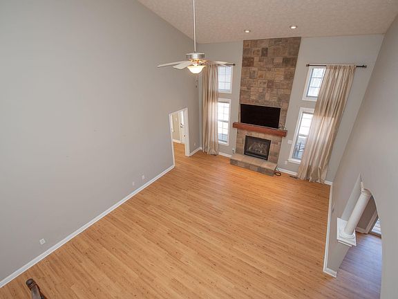 4th image of 3631 Litchfield Ln