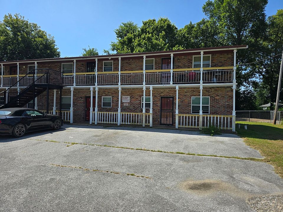 1st image of 410 McLain St APT 9
