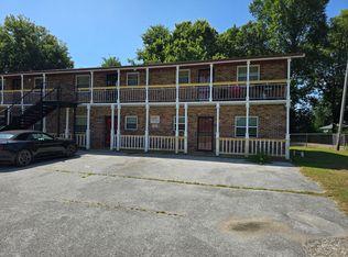 410 McLain St APT 9, Newport, AR 72112