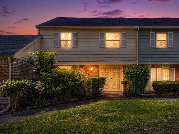 2nd image of 10831 Sandpiper Dr #188