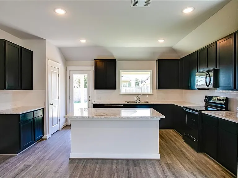 603 Pheasant Hill Ln — Photo 22