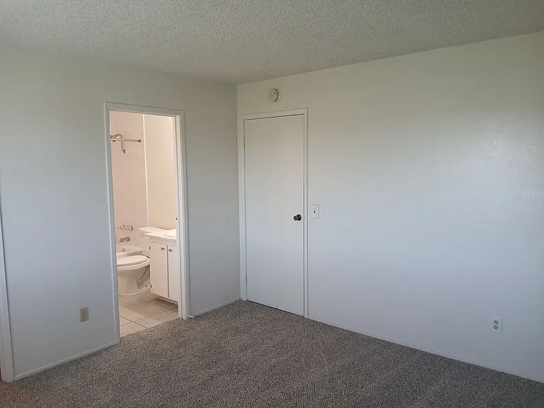 2101 Santa Ana Dr — Photo 42