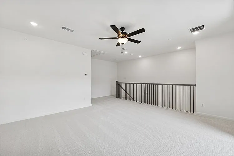 4839 Fuller Dr #703 — Photo 21