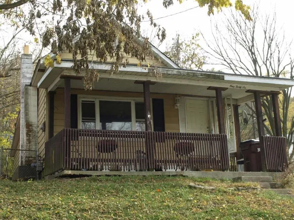 146 1st St, Addyston, OH 45001