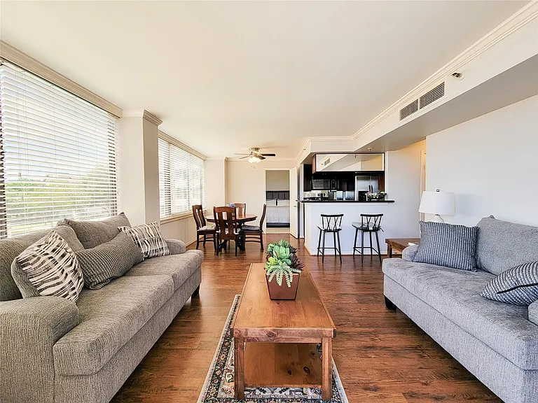 3525 Sage Rd #303 — Photo 17